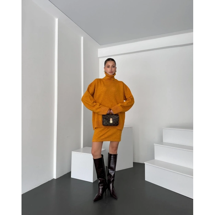 Boğazlı Kazak Ve Etek  İkili Takım