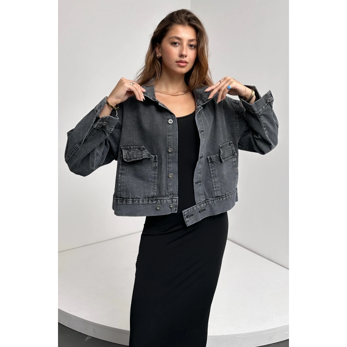 Çift Cep Beli Düğme Detaylı Denim Ceket