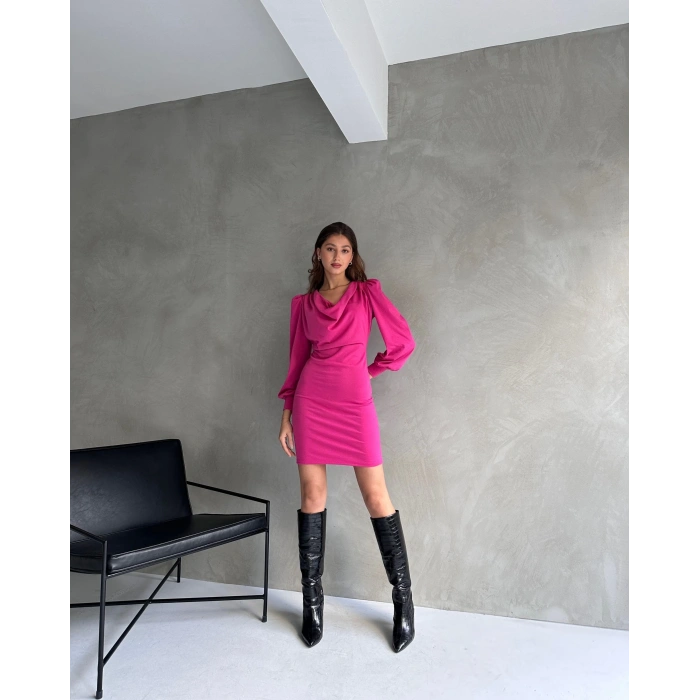 Degaje Yaka Mini Elbise