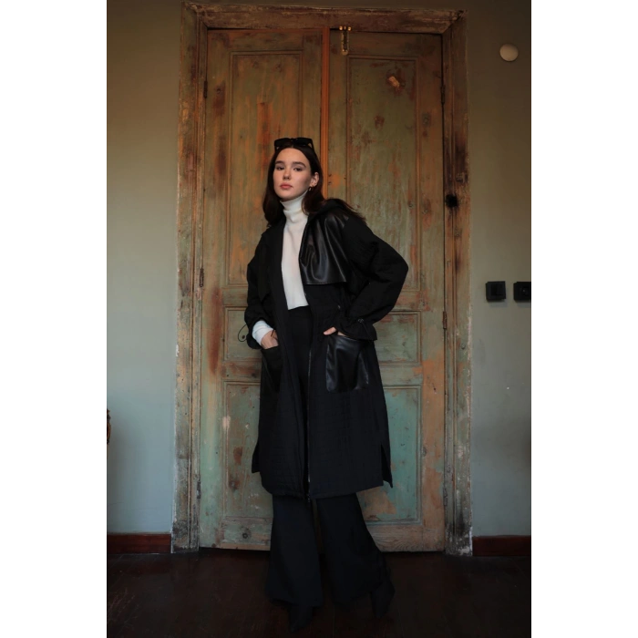 Deri Kumaş Garni Detay Jakar Kadın Trençkot-Siyah