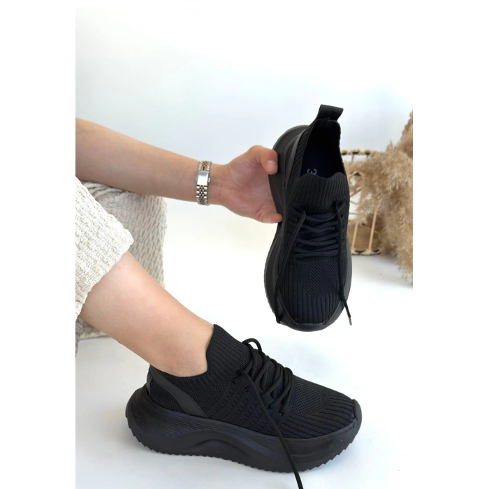 Jindy Siyah Triko Bağcıklı Spor  Ayakkabı