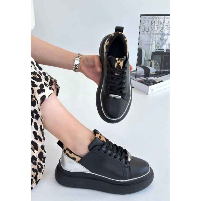 Jista Siyah Cilt Gümüş Detaylı Bağcıklı Spor Ayakkabı