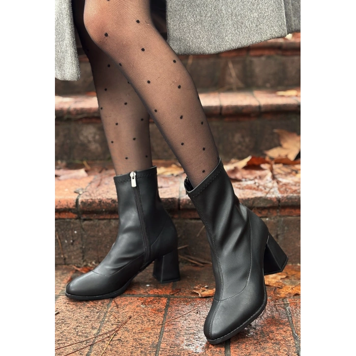 Kayte Siyah Cilt Streç Topuklu Bot