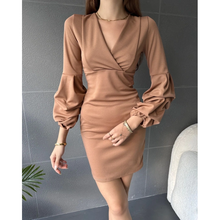 Kruvaze Yaka Balon Kol Elbise