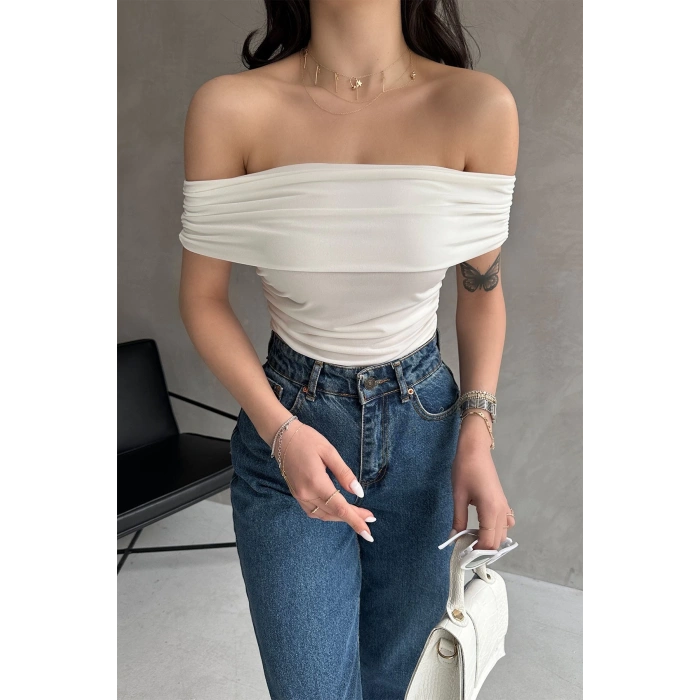 Madonna Yaka Buzzy Bluz