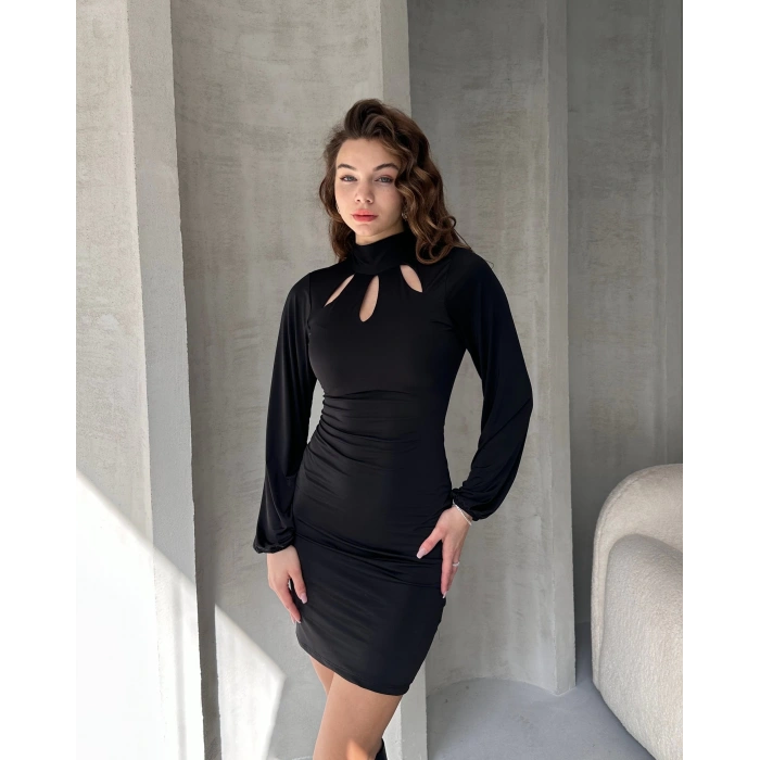 Öpücük Yaka Mini Elbise