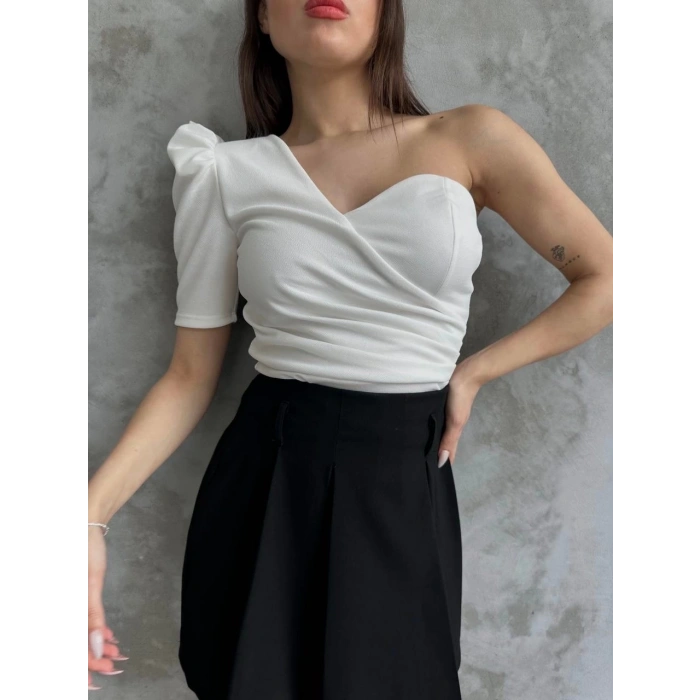 Prenses Kol Tek Omuz Crep Bluz