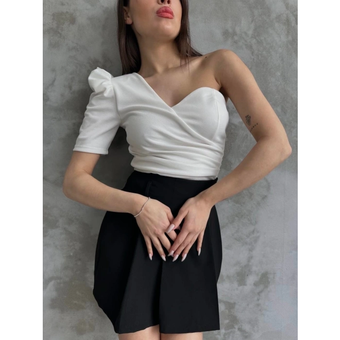 Prenses Kol Tek Omuz Crep Bluz