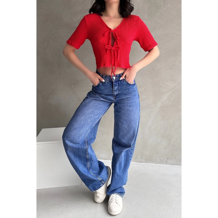 V Yaka Önü Bağlamalı Gofre Crop Bluz