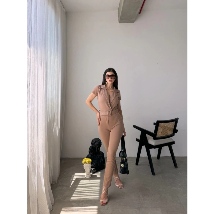 Yakalı Beli Kemerli Tulum