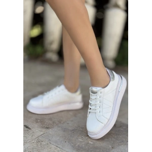 Cisay Beyaz Cilt Gri Detaylı Bağcıklı Spor Ayakkabı