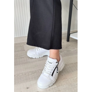 Elwa Beyaz Cilt Bağcıklı Spor Ayakkabı