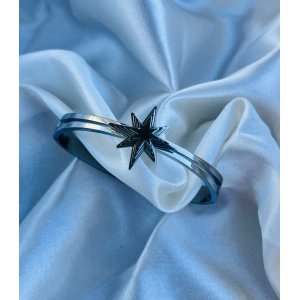 Gümüş Yıldız Detaylı Çelik Bileklik