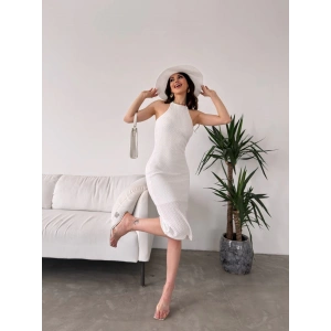 Halter Yaka Sırtı Çapraz Bant Detaylı Triko Elbise