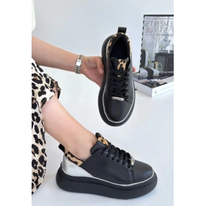 Jista Siyah Cilt Gümüş Detaylı Bağcıklı Spor Ayakkabı