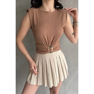 Omuzu Vatkalı Beli Kemerli Bürümcük Bluz