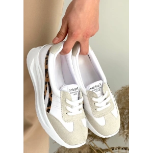 Zitta Beyaz Cilt Leopar Detaylı Spor Ayakkabı