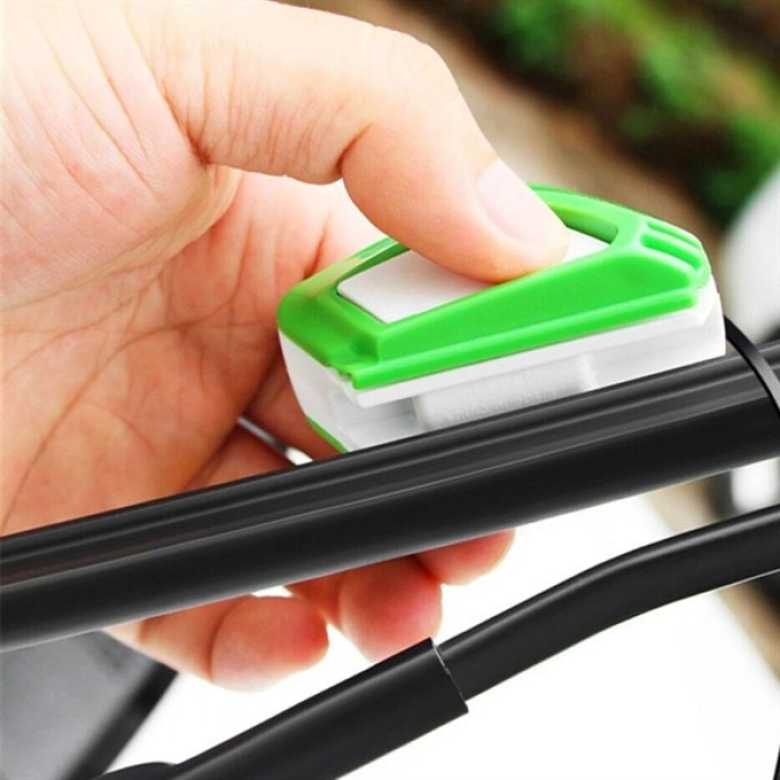 TUFEYO Araç Silecek Bakımı Onarımı  Ve  Silecek Temizleme Aparatı Silecek Yenileyici