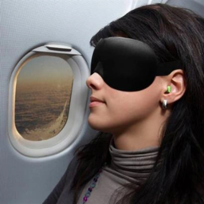 TUFEYO Üçlü Seyahat Seti Şişme Yastık Göz Bandı Kulak Tıkacı