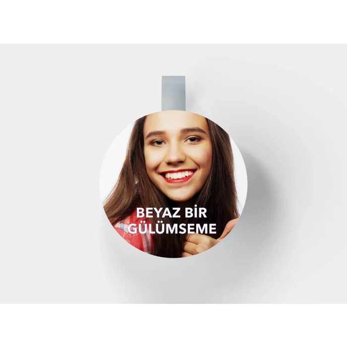 Wobbler No:82 Beyaz Bir Gülümseme