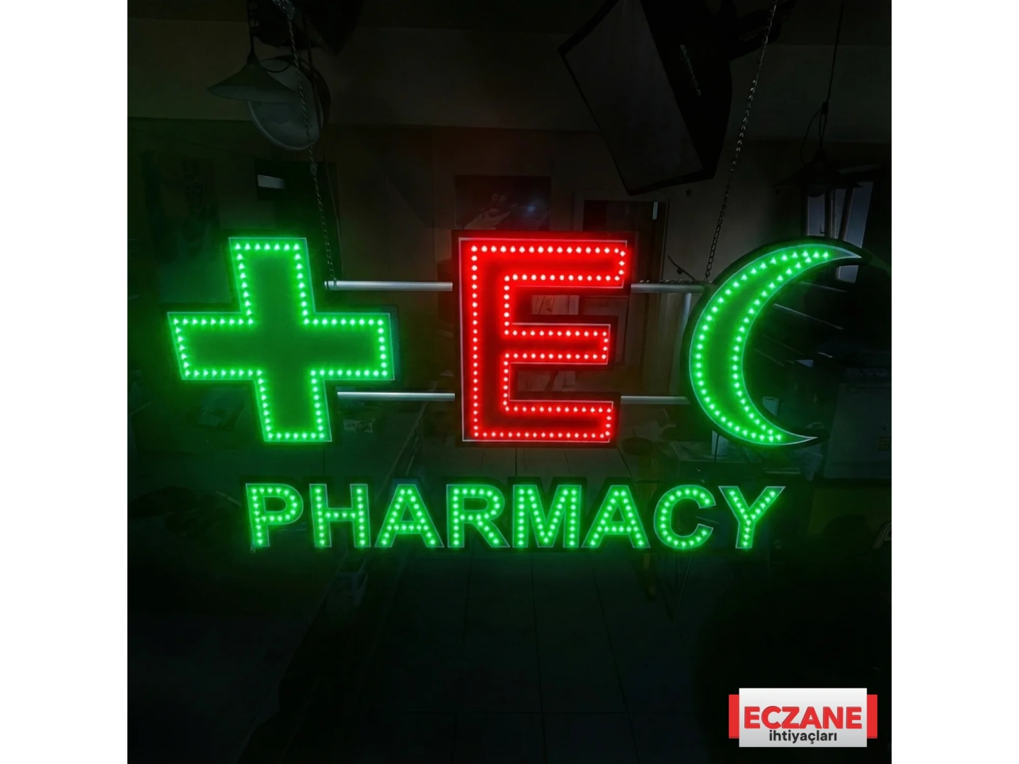 Eczane Pharmacy Cross, E Logo, Hilal figürlü, Animasyonlu