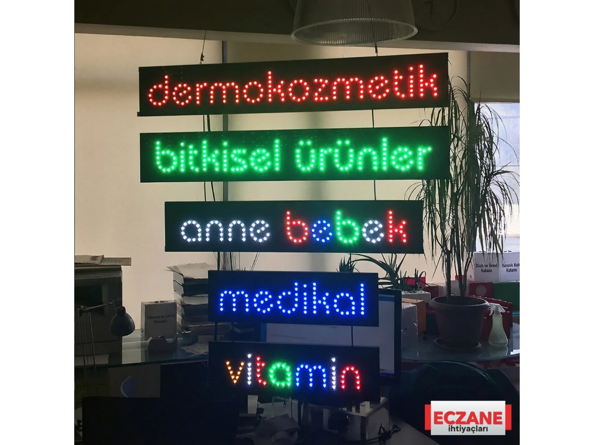Eczane Satış Ürünleri Vitrin Tabelası 5Lİ