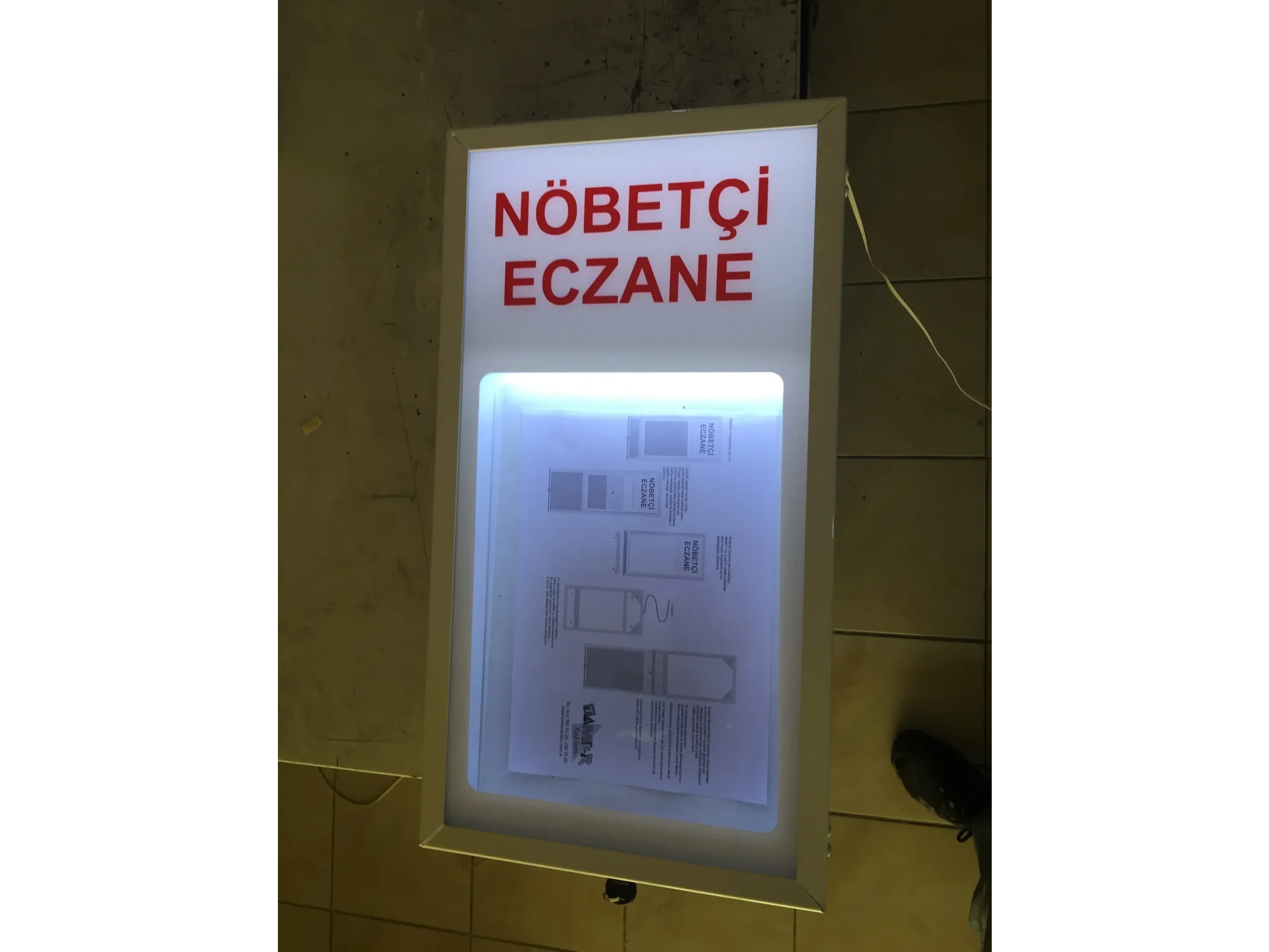 Işıklı Eczane Nöbet Levhası, Alüminyum Fırın Boyalı Kasa