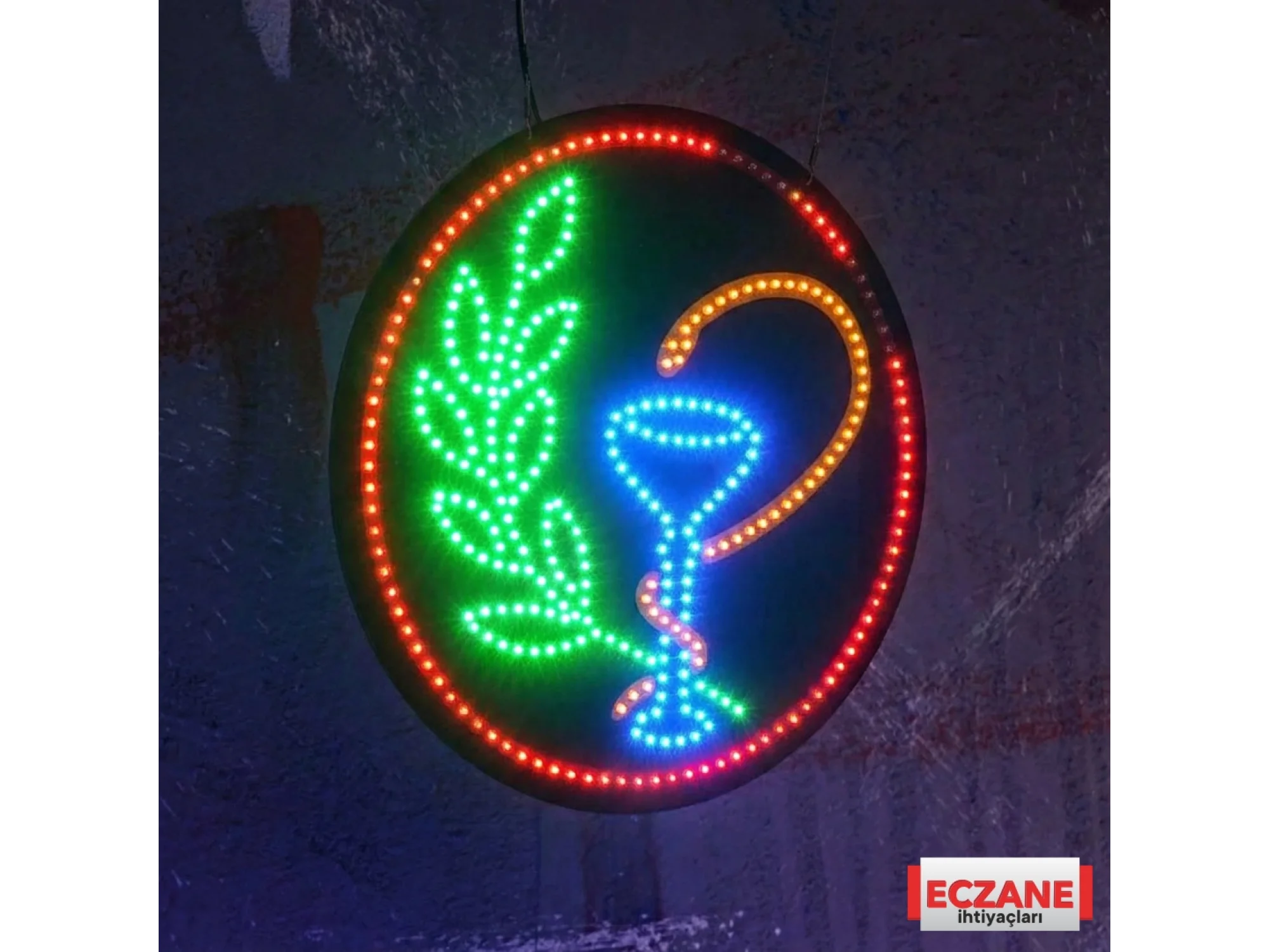 Yılanlı Eczane Logosu Animasyonlu