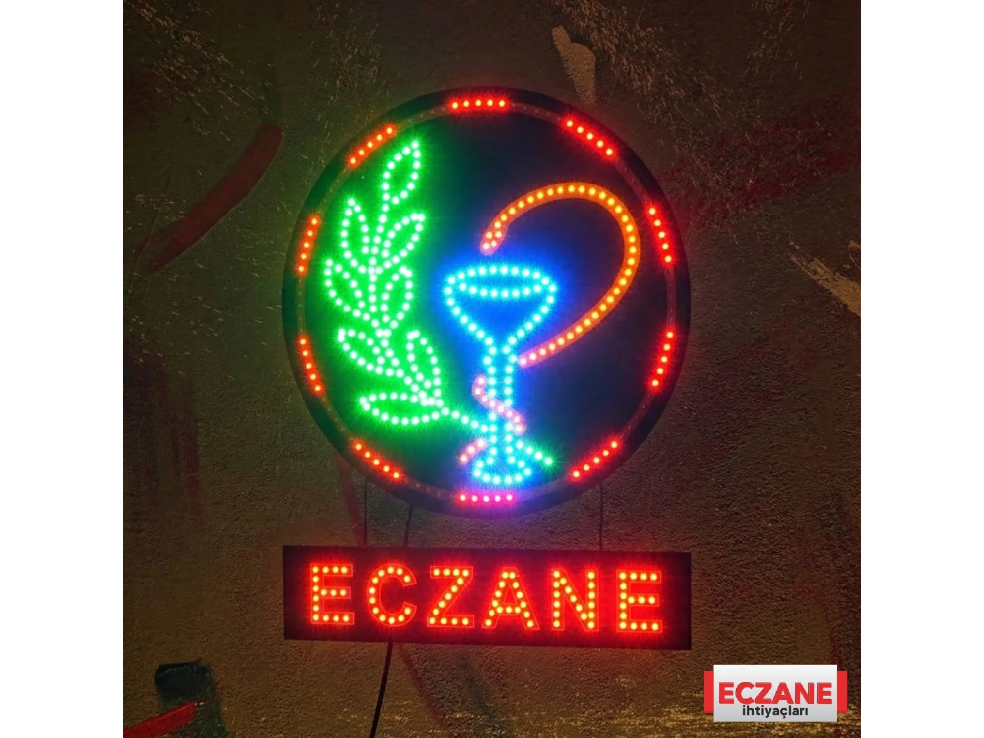 Yılanlı Eczane Yazılı Logo Animasyonlu