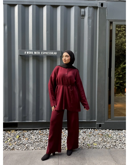 Düğmeli Kışlık Tesettür Triko Takım