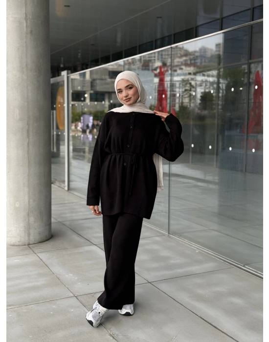 Düğmeli Kışlık Tesettür Triko Takım