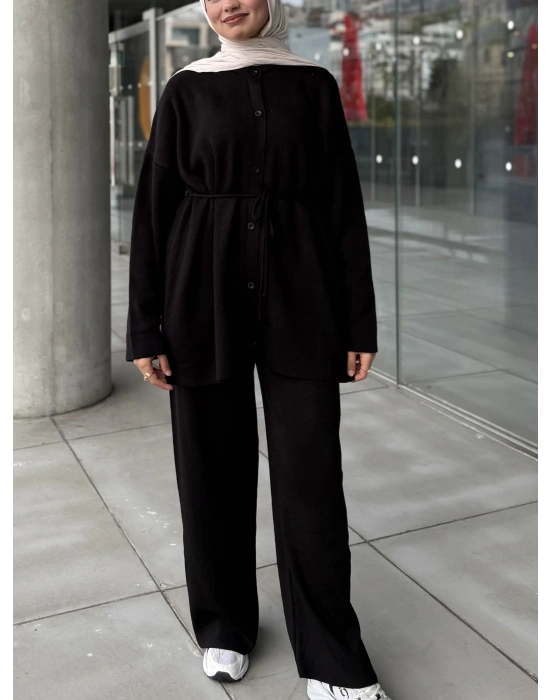 Düğmeli Kışlık Tesettür Triko Takım