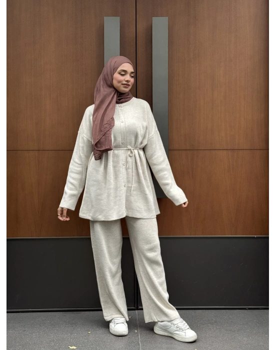 Düğmeli Kışlık Tesettür Triko Takım