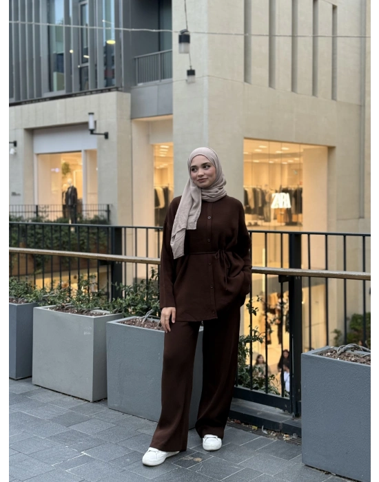 Düğmeli Kışlık Tesettür Triko Takım