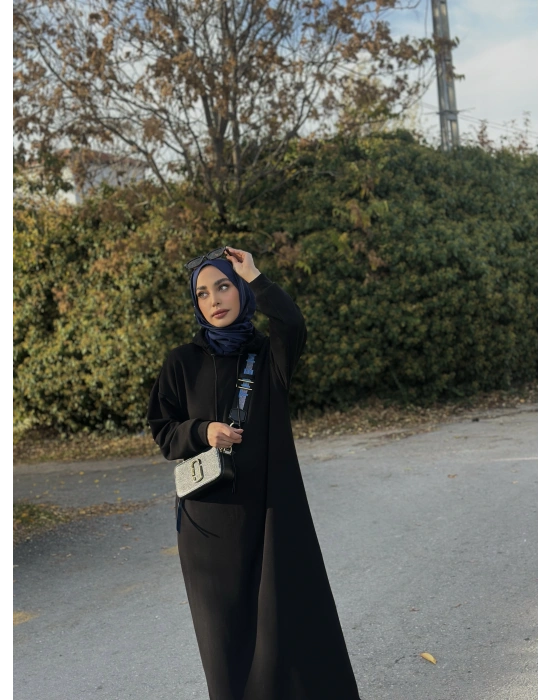 Kapüşonlu Kışlık 3 İplik Tesettür Elbise