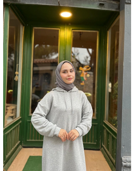 Kapüşonlu Kışlık 3 İplik Tesettür Elbise Gri