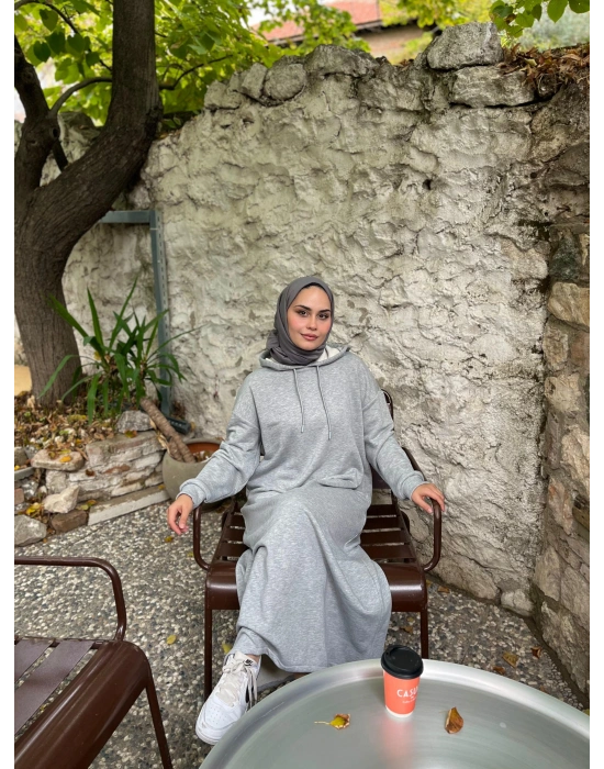 Kapüşonlu Kışlık 3 İplik Tesettür Elbise Gri