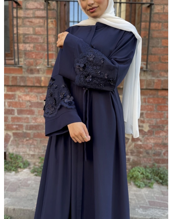 More Ferace Lacivert