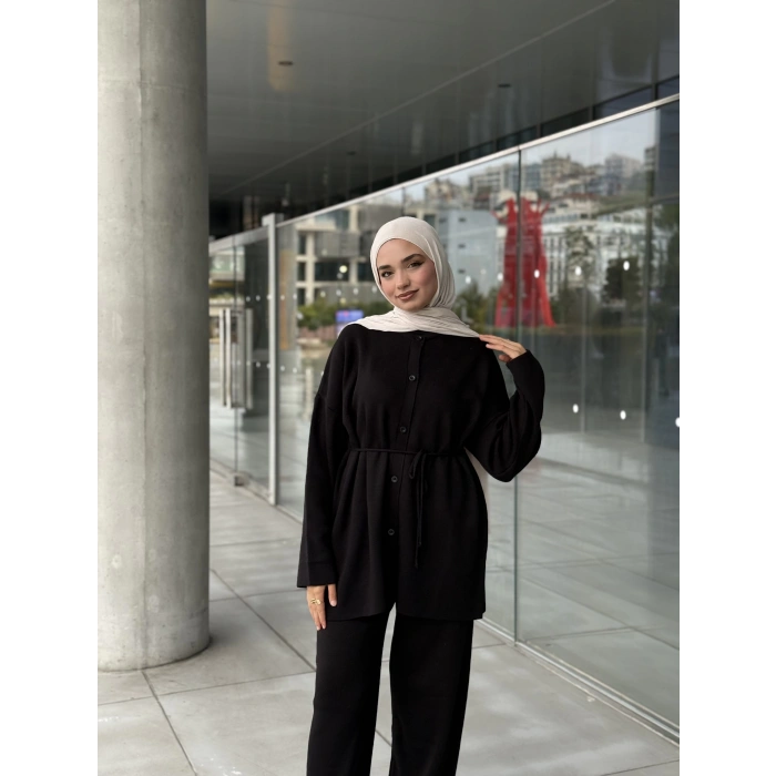 Düğmeli Kışlık Tesettür Triko Takım