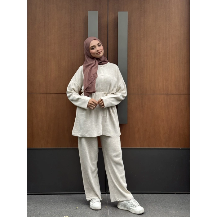 Düğmeli Kışlık Tesettür Triko Takım
