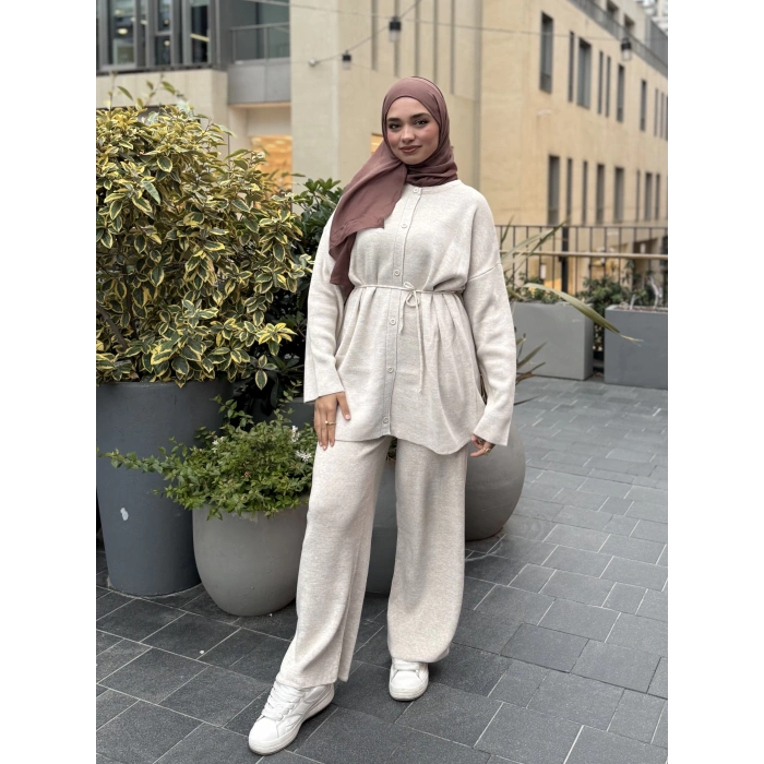 Düğmeli Kışlık Tesettür Triko Takım