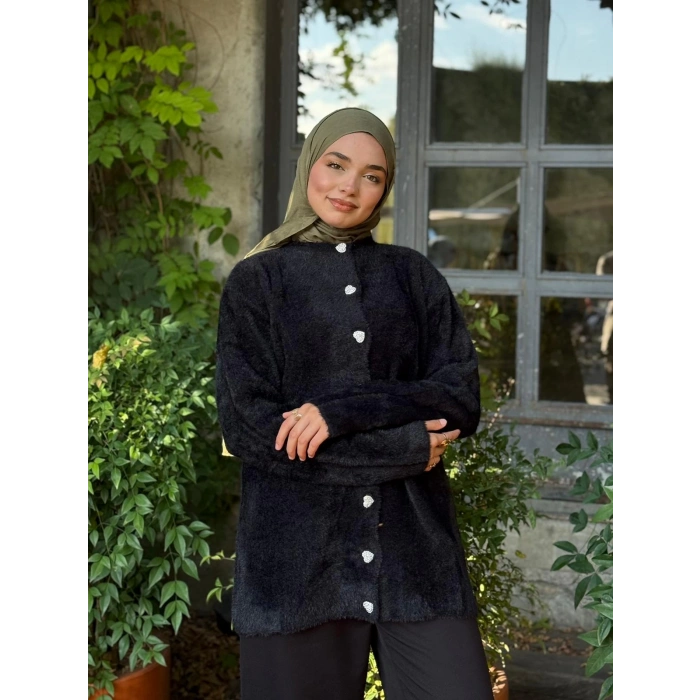 Kalp Düğmeli Hırka Yumuşacık Dokulu Peluş -Siyah