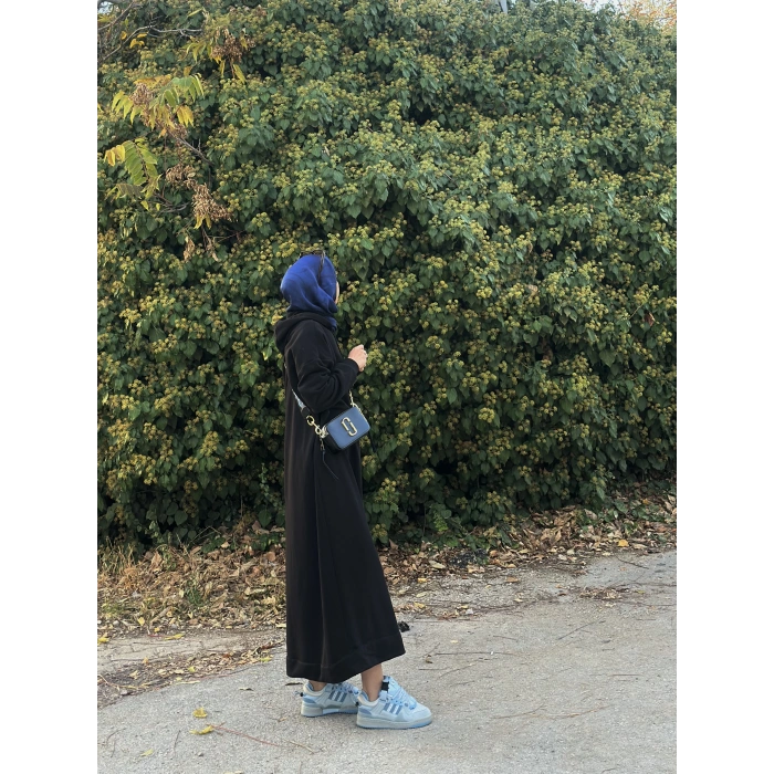 Kapüşonlu Kışlık 3 İplik Tesettür Elbise