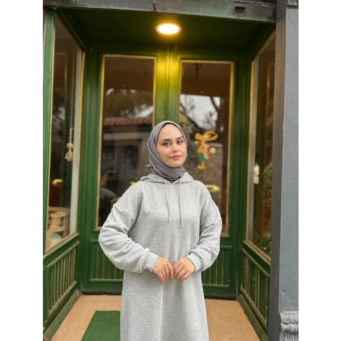 Kapüşonlu Kışlık 3 İplik Tesettür Elbise Gri
