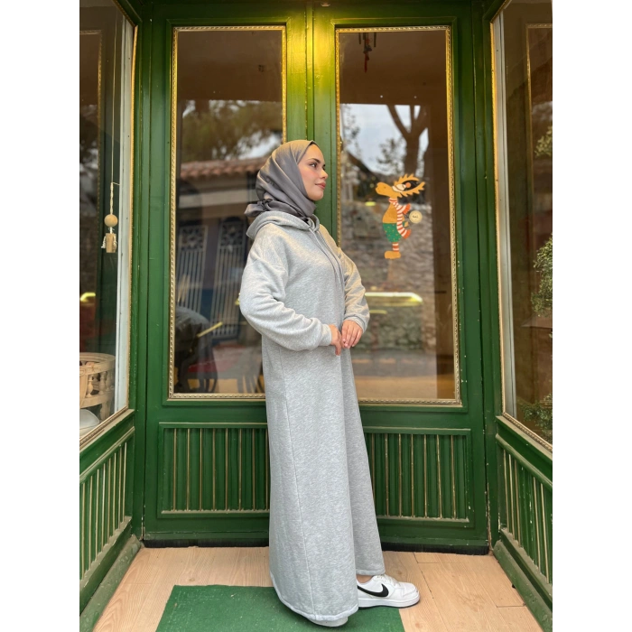 Kapüşonlu Kışlık 3 İplik Tesettür Elbise Gri