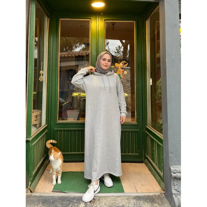 Kapüşonlu Kışlık 3 İplik Tesettür Elbise Gri