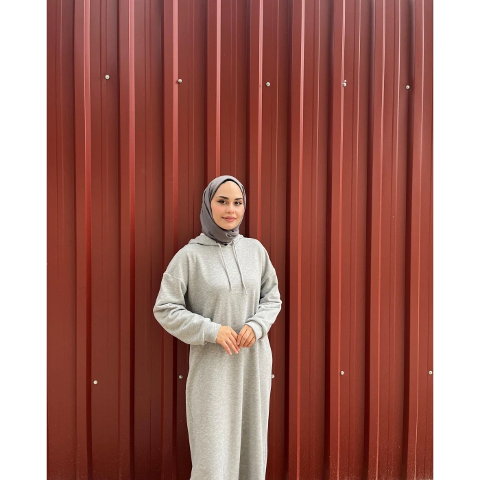 Kapüşonlu Kışlık 3 İplik Tesettür Elbise Gri