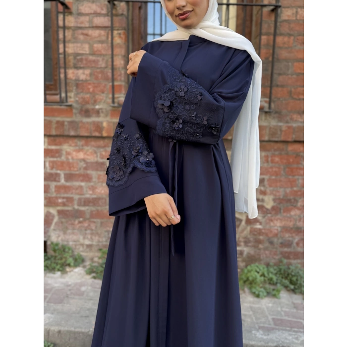 More Ferace Lacivert