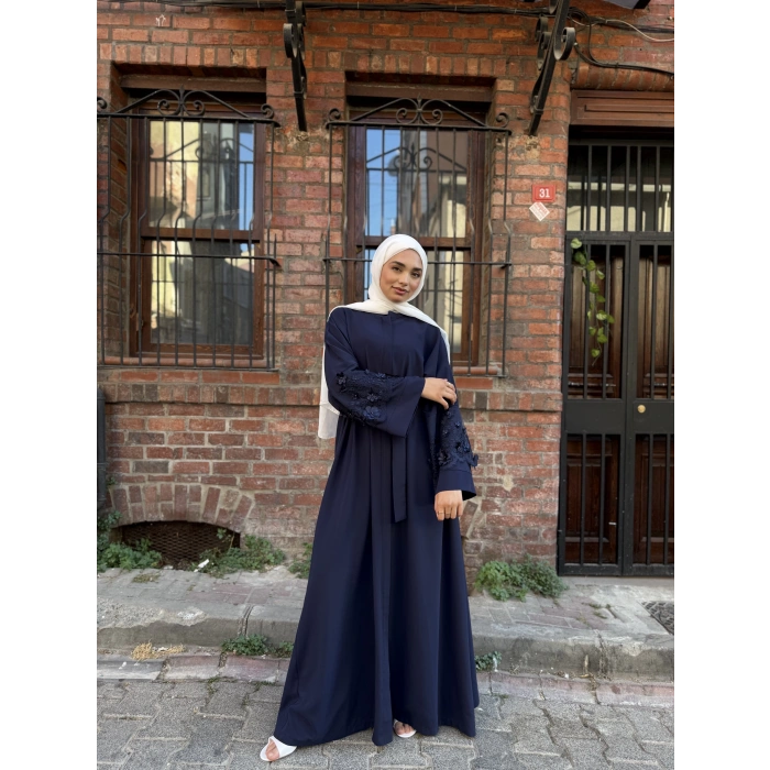 More Ferace Lacivert