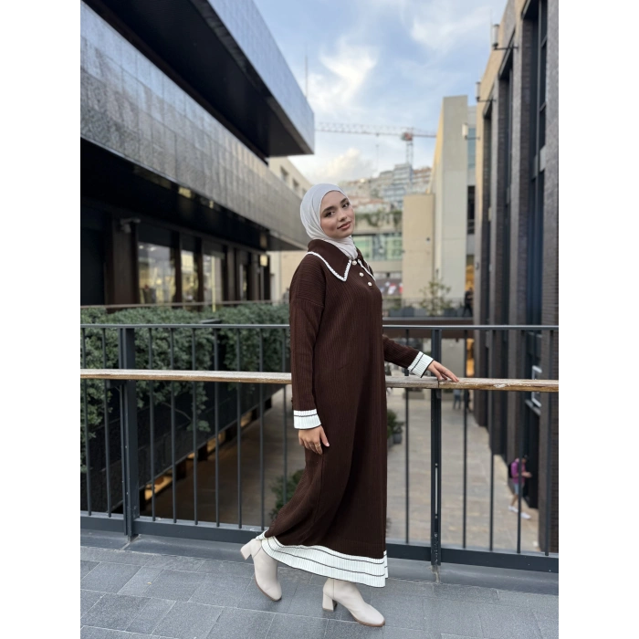 Yakalı Triko Elbise